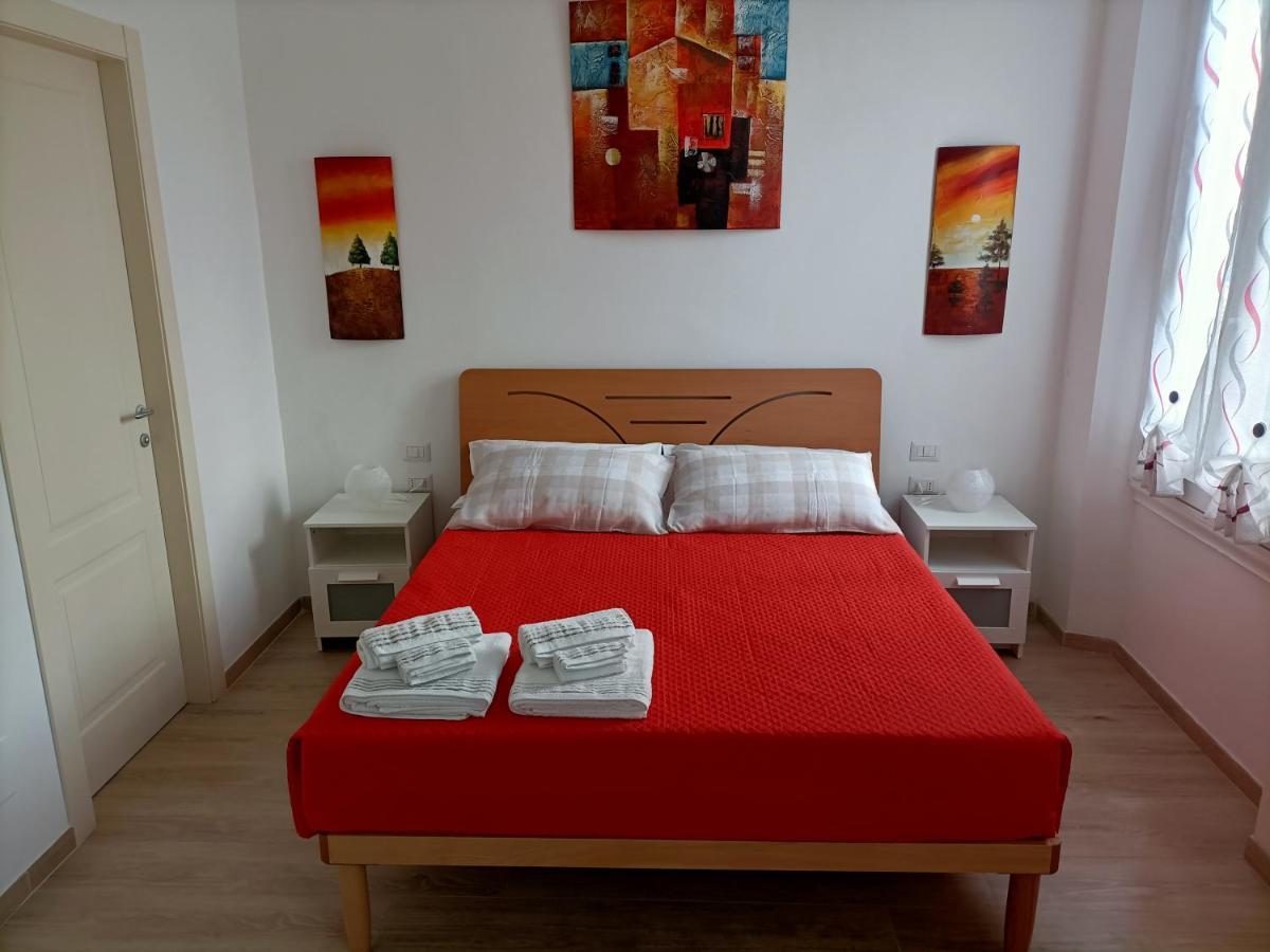 פירנצה Affittacamere Il Chiostrino Guest House מראה חיצוני תמונה