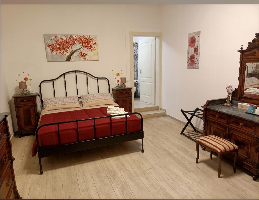 פירנצה Affittacamere Il Chiostrino Guest House מראה חיצוני תמונה